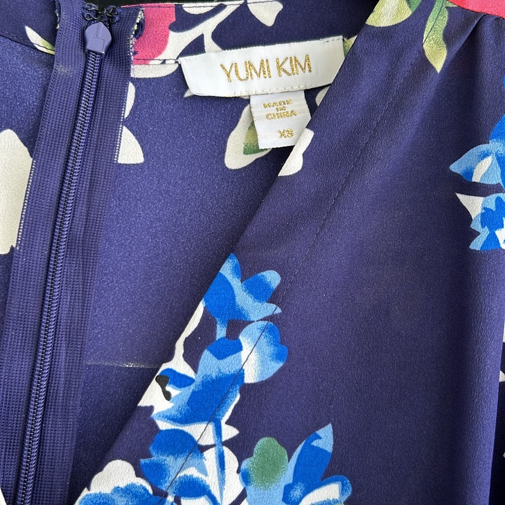 Yumi Kim Floral Romper - Picture 2 of 8